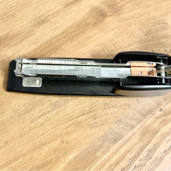 Vintage Swingline 747xx 25 Sheet Matt Black Full Strip Desk Stapler/Staples Lot - Picture 5 of 13